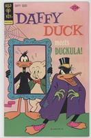 Daffy Duck meets Duckula