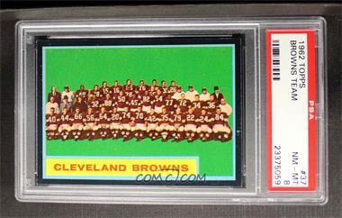 1962 Topps - [Base] #37 - Cleveland Browns Team [PSA 8 NM‑MT]