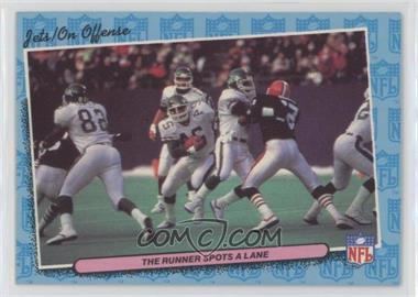 1986 Fleer Live Action Football - [Base] #58 - On Offense - The Runner Spots a Lane