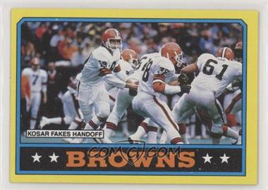 1986 Topps - [Base] #185.2 - Cleveland Browns (D* on Copyright Line)