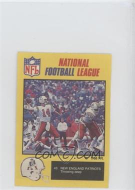 1988 Monty Gum National Football League - [Base] #43 - New England Patriots - Throwing deep