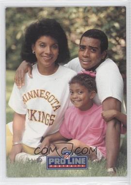 1991 Pro Line Portraits - Collectibles Inserts - National Convention Embossing #1 - Ahmad Rashad, Phylicia Rashad