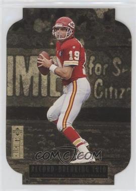 1996 Upper Deck Collector's Choice Update - Record Breaking Trio #1 - Joe Montana