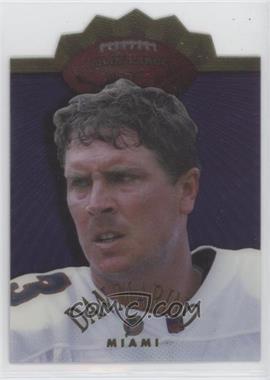 1998 Collector's Edge Advantage - Livin' Large #8 - Dan Marino