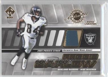 2001 Pacific Private Stock - Game-Worn Gear - Patch #111 - Reggie Barlow /325