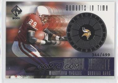 2001 Pacific Private Stock - Moments in Time #7 - Michael Bennett /499