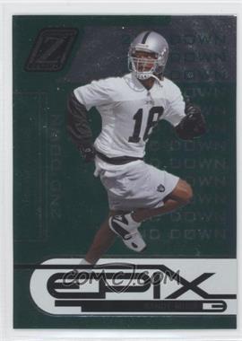 2005 Donruss Zenith - Epix - 2nd Down Emerald #E-21 - Randy Moss /100