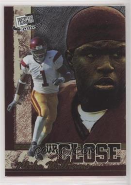 2005 Press Pass SE - Up Close #UC3 - Mike Williams