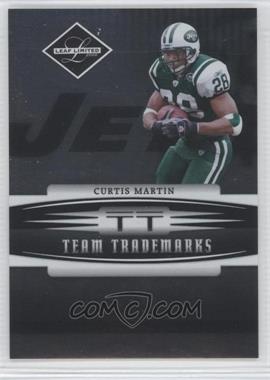 2006 Leaf Limited - Team Trademarks #TT-28 - Curtis Martin /100