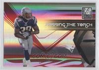 Laurence Maroney #/800