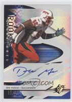 Rookie Signatures - Dre Moore #/99