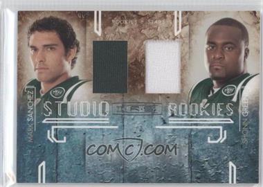 2009 Donruss Rookies & Stars - Studio Rookies Combos - Materials #6 - Mark Sanchez, Shonn Greene /299
