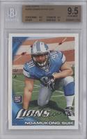 Ndamukong Suh (Helmet; Kneeling) [BGS 9.5 GEM MINT]