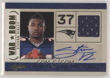 2011 Panini Absolute Memorabilia - War Room - Materials Signatures #9 - Stevan Ridley /49