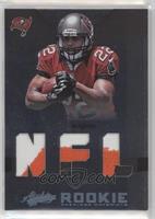 Rookie Premiere Materials - Doug Martin #/50