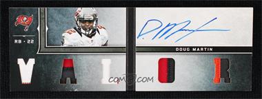 2012 Panini Playbook - Rookie Playbook Materials - Green Foil Signatures Prime #10 - Doug Martin /25 [EX to NM]