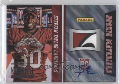 2013 Panini National Convention - Rookie Materials Football Gloves - Lava Flow Signatures 2013 National VIP #32 - Stepfan Taylor /5