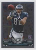 Zach Ertz (Catching Ball)