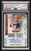 Johnny Manziel (Throwing, Looking to his Left) [PSA 10 GEM MT]