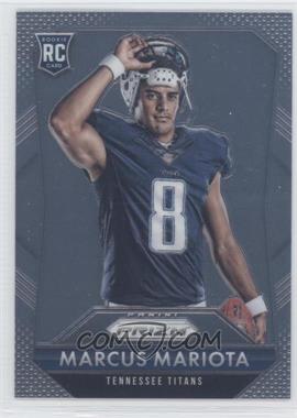 2015 Panini Prizm - [Base] #264.2 - Rookies Variation - Marcus Mariota (Posed, Removing Helmet)