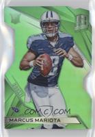 Rookies - Marcus Mariota (Ball in right hand) #/15