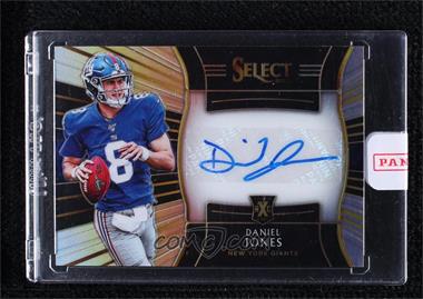 2018 Panini Select - 2019 NFL Draft XRC Prizm Redemption #325 - Autographs - Daniel Jones /49 [Uncirculated]