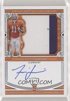 College Materials Signatures - Isaiah Simmons #/99