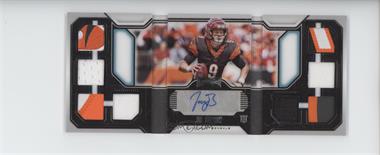 2020 Panini Playbook - Vault Tri-Fold Jersey Auto Booklet #VTA-JB - Joe Burrow /10