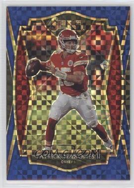 2020 Panini Select - [Base] - Blue Prizm #130 - Premier Level - Patrick Mahomes II /149