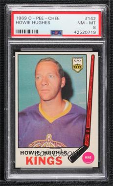 1969-70 O-Pee-Chee - [Base] #142 - Howie Hughes [PSA 8 NM‑MT]