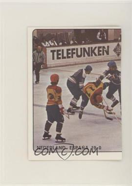 1979 Panini Hockey '79 Stickers - [Base] #322 - Netherlands vs. Spain (Left)