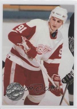 1991-92 Pro Set Platinum - [Base] #30 - Sergei Fedorov