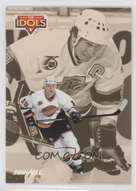 1992-93 Pinnacle Canadian - [Base] #249 - Petr Nedved, Wayne Gretzky