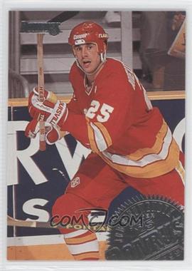 1994-95 Donruss - [Base] #56 - Joe Nieuwendyk