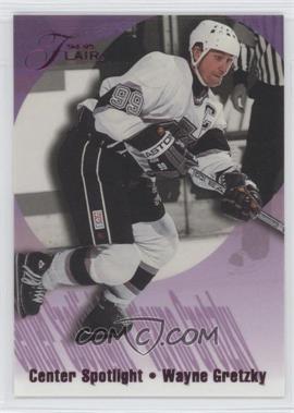 1994-95 Flair - Center Spotlight #4 - Wayne Gretzky