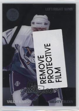 1994-95 Leaf - Phenoms #10 - Valeri Karpov