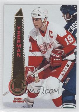 1994-95 Pinnacle - [Base] #271 - Steve Yzerman