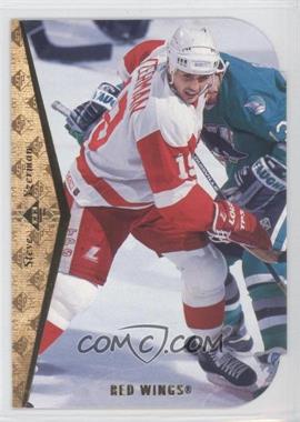 1994-95 SP - [Base] - Die-Cut #34 - Steve Yzerman