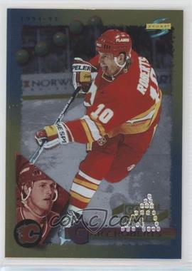 1994-95 Score - [Base] - Gold Line Pinnacle Punched #186 - Gary Roberts