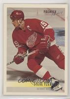 Steve Yzerman [EX to NM]