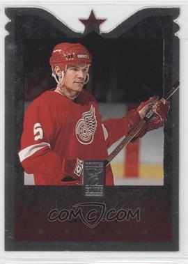 1995-96 Donruss Elite - [Base] - Die-Cut #2 - Nicklas Lidstrom