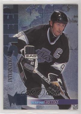 1995-96 Fleer Metal - International Steel #5 - Wayne Gretzky