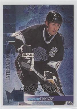 1995-96 Fleer Metal - International Steel #5 - Wayne Gretzky