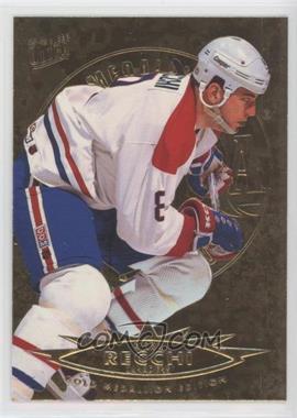 1995-96 Fleer Ultra - [Base] - Gold Medallion Edition #82 - Mark Recchi