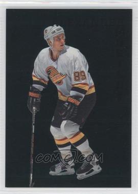 1995-96 Parkhurst International - [Base] - Emerald Ice #246 - Alexander Mogilny