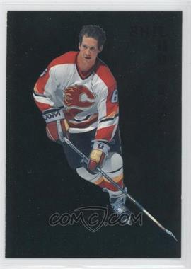 1995-96 Parkhurst International - [Base] - Emerald Ice #30 - Phil Housley