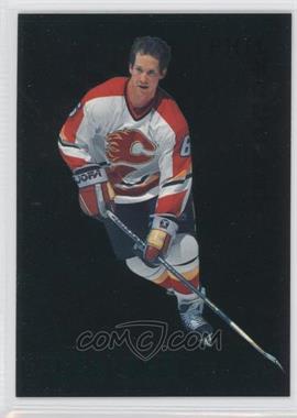 1995-96 Parkhurst International - [Base] - Emerald Ice #30 - Phil Housley