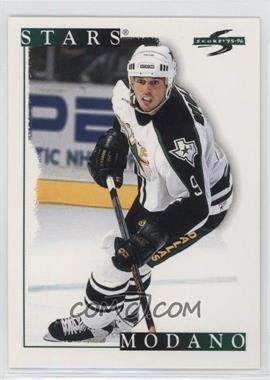 1995-96 Score - [Base] #120 - Mike Modano