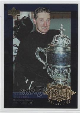 1995-96 Upper Deck - Multi-Product Insert Wayne Gretzky's Record Collection #G11 - Wayne Gretzky