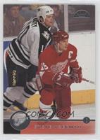 Steve Yzerman [EX to NM]